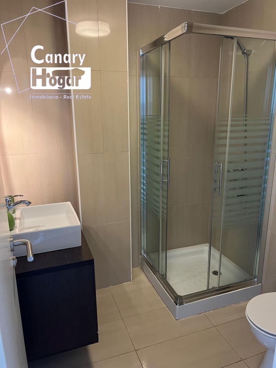 2 slaapkamer Appartement te koop in El Madronal met zwembad - € 329.000 (Ref: 9509041)