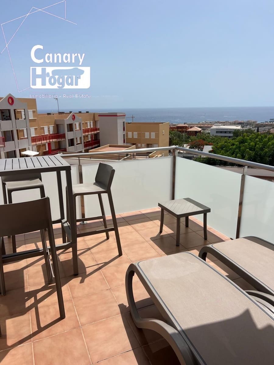 2 slaapkamer Appartement te koop in El Madronal met zwembad - € 329.000 (Ref: 9509041)