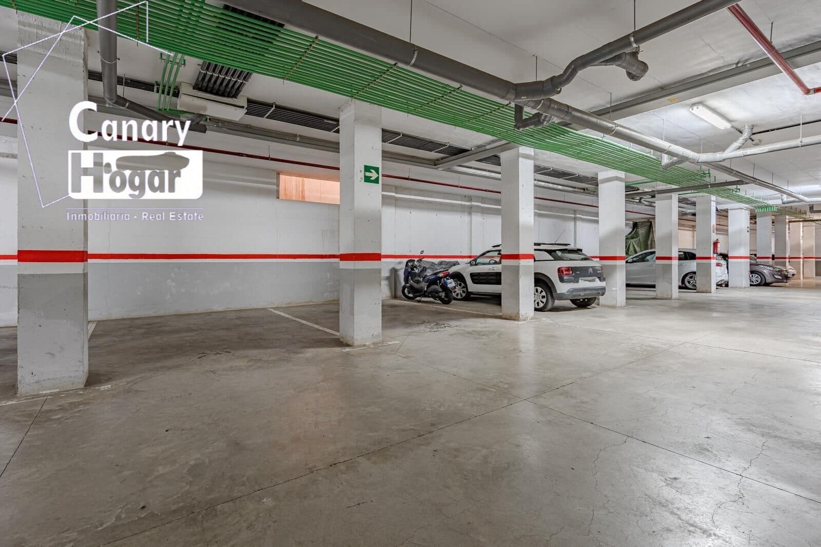 2 slaapkamer Appartement te koop in El Madronal met zwembad - € 329.000 (Ref: 9509041)