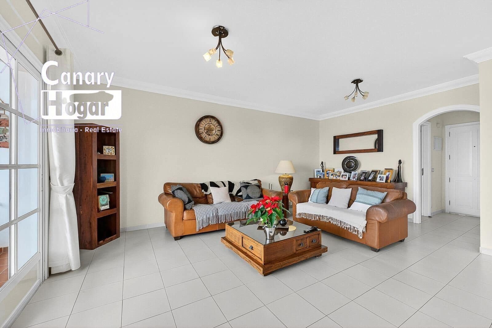 3 chambre Villa/Maison Mitoyenne à vendre à Costa Adeje avec piscine garage - 659 000 € (Ref: 9519034)