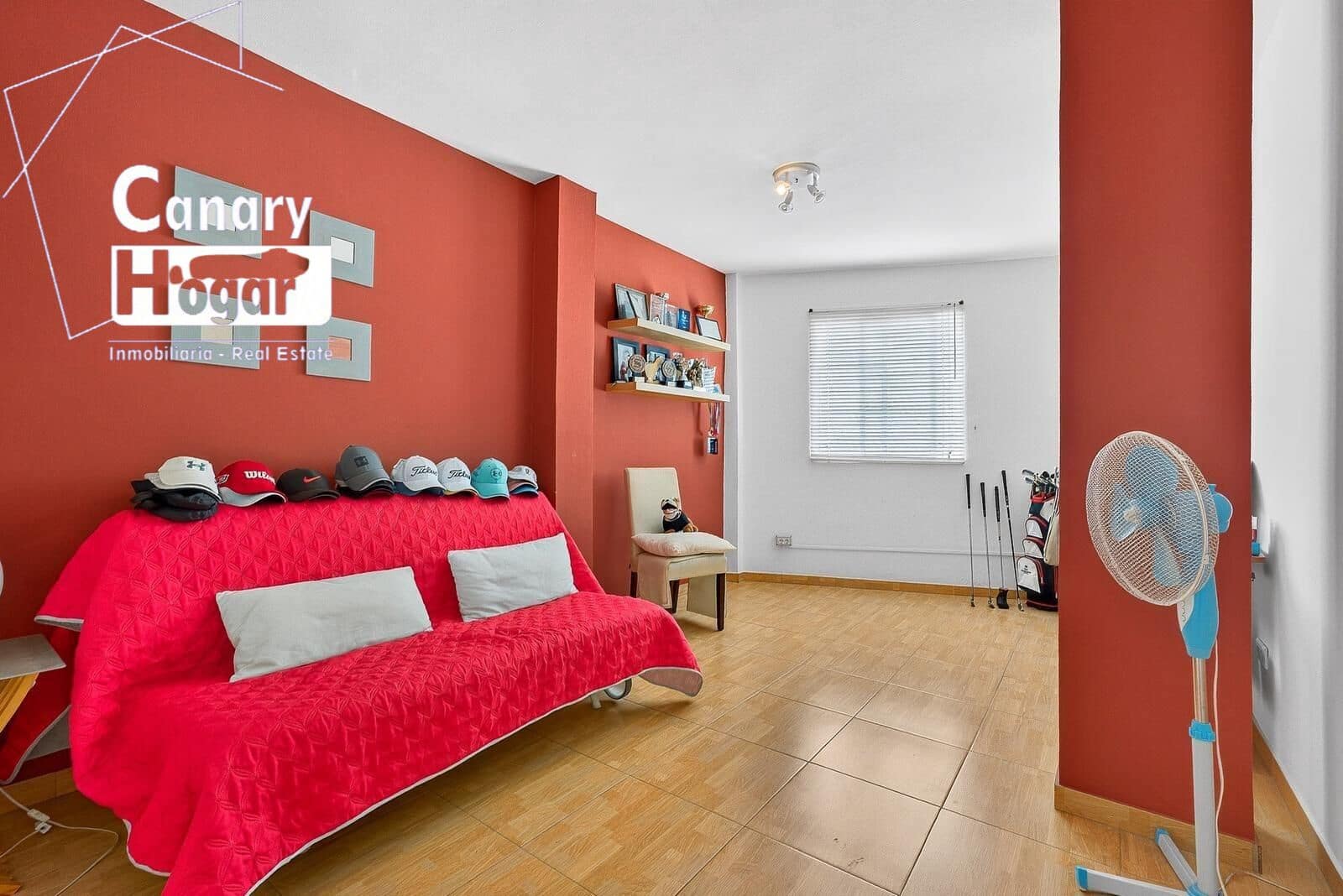 3 chambre Villa/Maison Mitoyenne à vendre à Costa Adeje avec piscine garage - 659 000 € (Ref: 9519034)