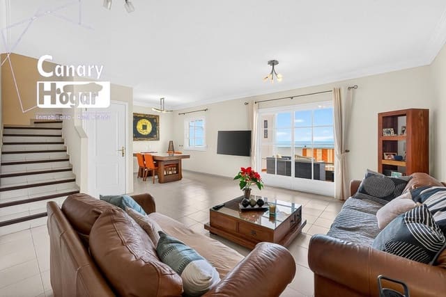 3 bedroom Terraced Villa for sale in San Eugenio Alto, Adeje with pool garage - € 659,000 (Ref: 9519034)
