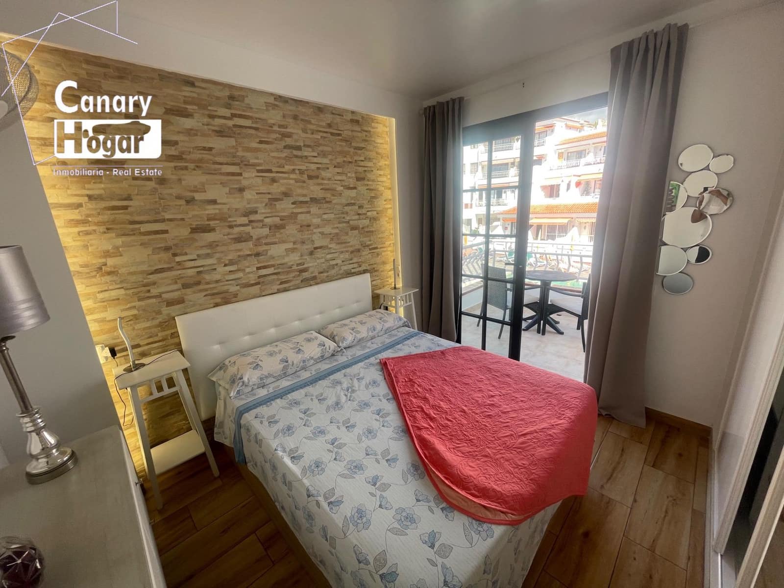 1 soveværelse Lejlighed til salg i Los Cristianos med swimmingpool - € 285.000 (Ref: 9527799)