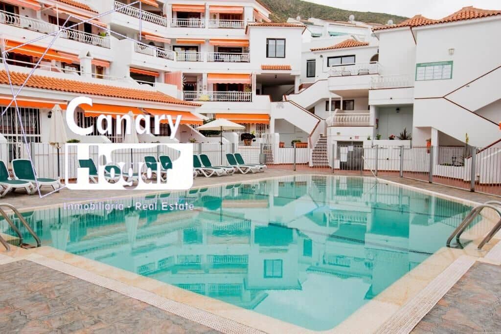 1 bedroom Apartment for sale in Los Cristianos with pool - € 255,000 (Ref: 9527799)