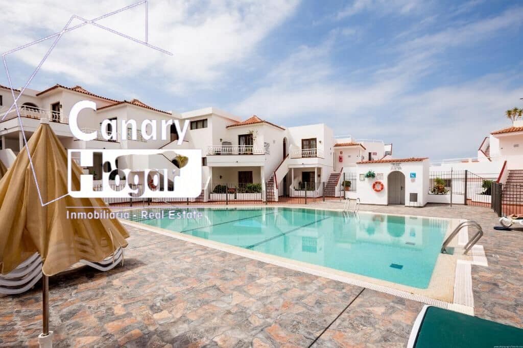 1 bedroom Apartment for sale in Los Cristianos with pool - € 255,000 (Ref: 9527799)