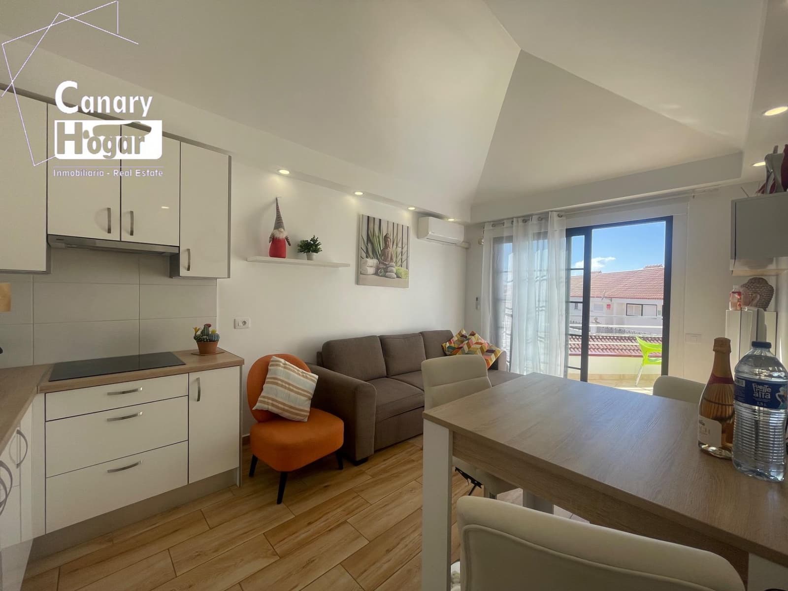 1 bedroom Apartment for sale in Los Cristianos with pool - € 255,000 (Ref: 9527799)