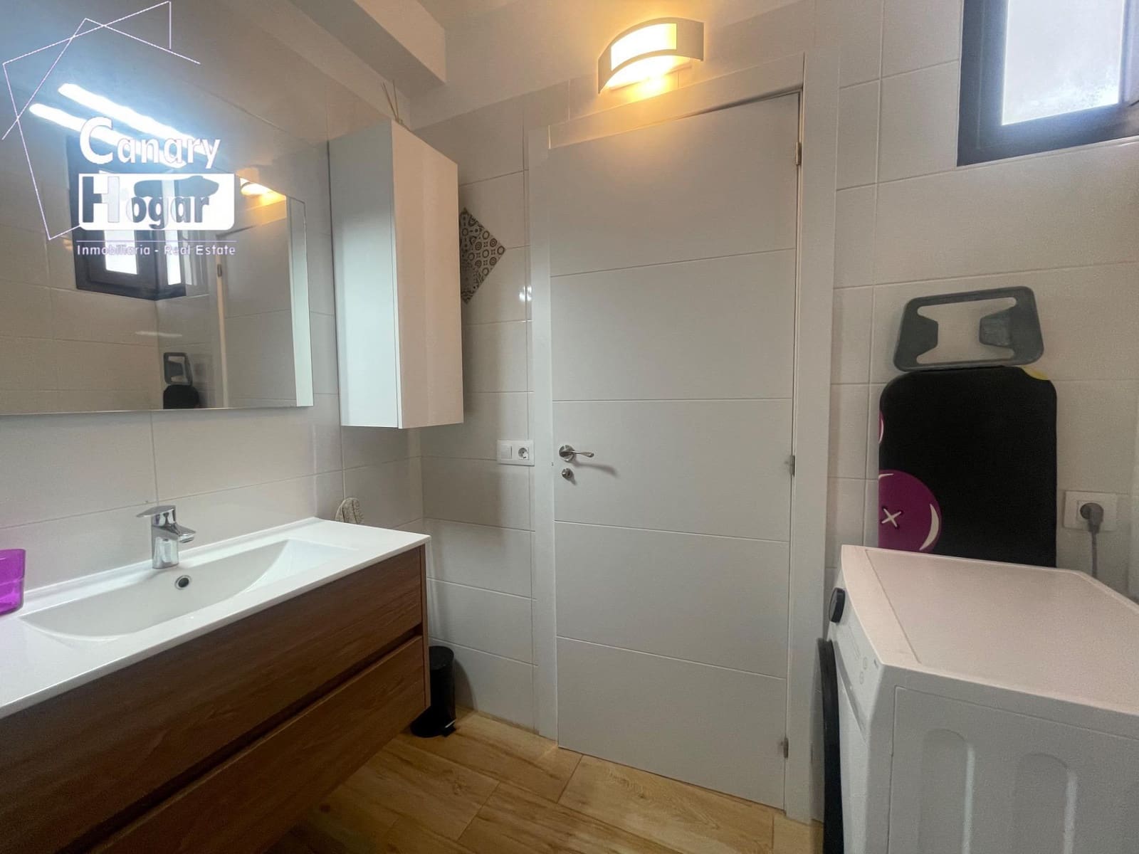 1 bedroom Apartment for sale in Los Cristianos with pool - € 255,000 (Ref: 9527799)