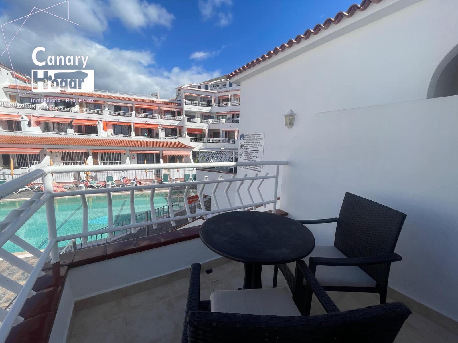 1 bedroom Apartment for sale in Los Cristianos with pool - € 255,000 (Ref: 9527799)
