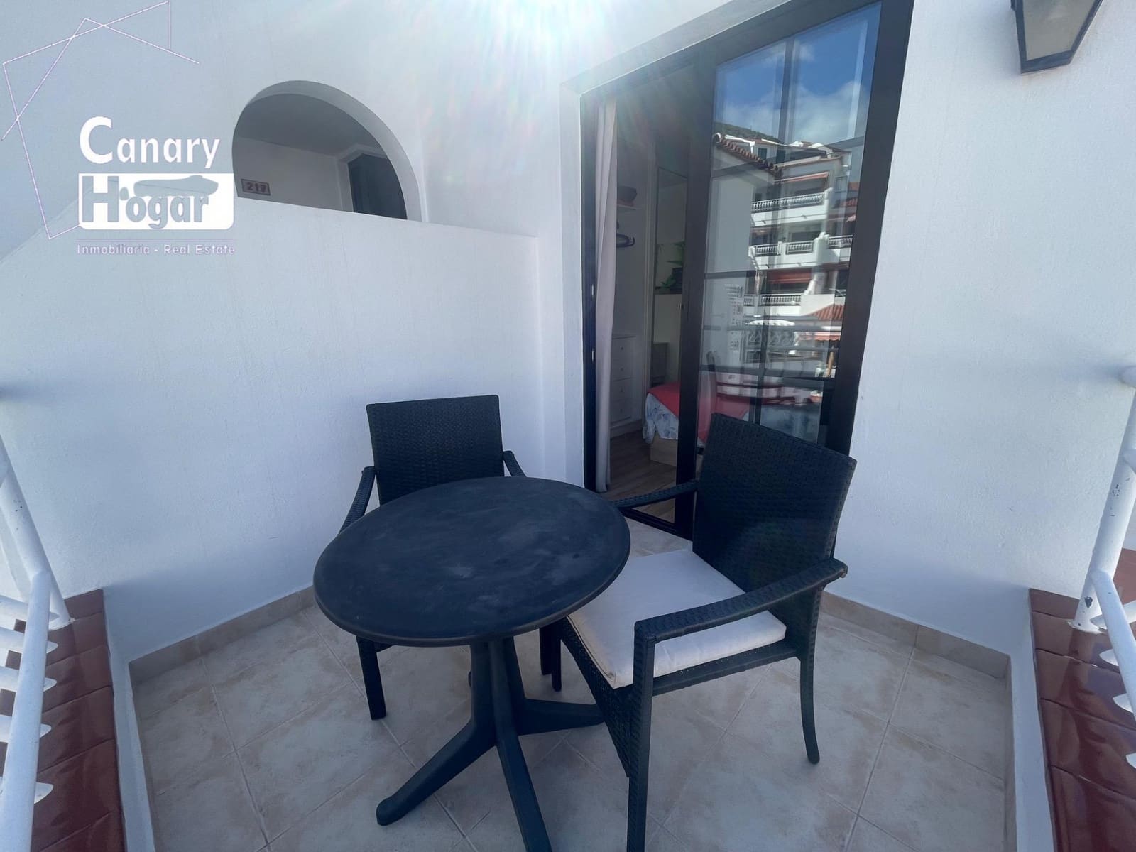 1 bedroom Apartment for sale in Los Cristianos with pool - € 255,000 (Ref: 9527799)