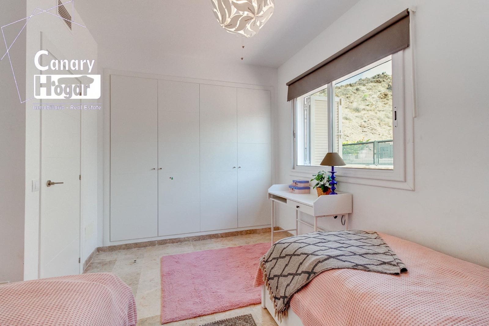 2 soveværelse Villa til salg i Puerto Santiago med swimmingpool garage - € 550.000 (Ref: 9536048)