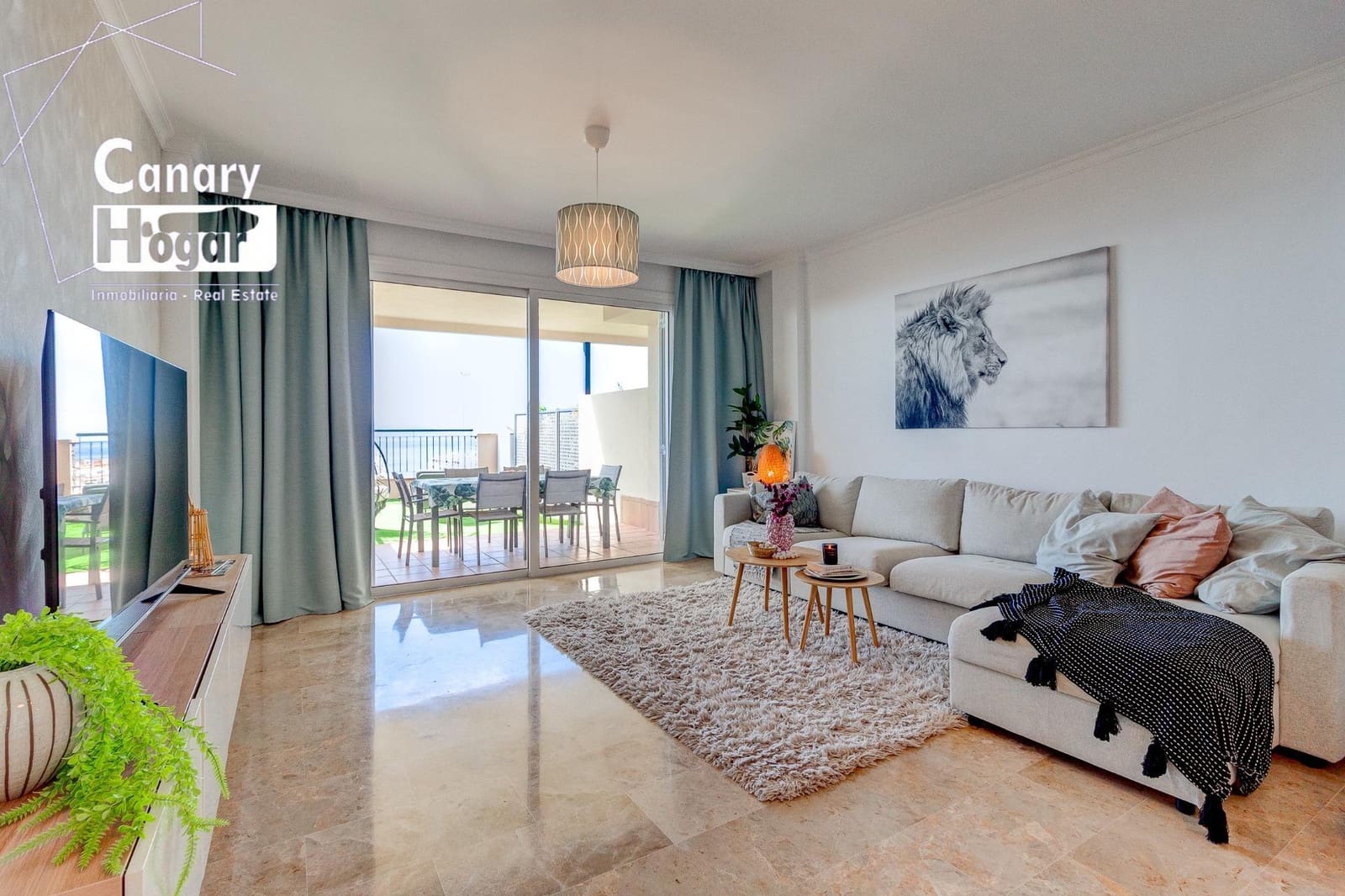 2 soveværelse Villa til salg i Puerto Santiago med swimmingpool garage - € 550.000 (Ref: 9536048)