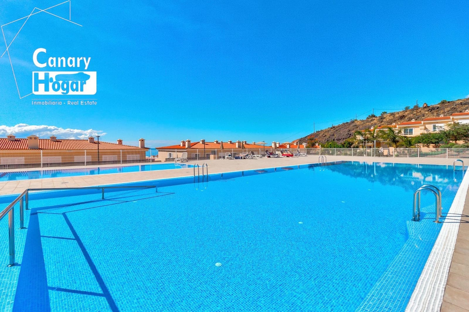 2 soveværelse Villa til salg i Puerto Santiago med swimmingpool garage - € 550.000 (Ref: 9536048)