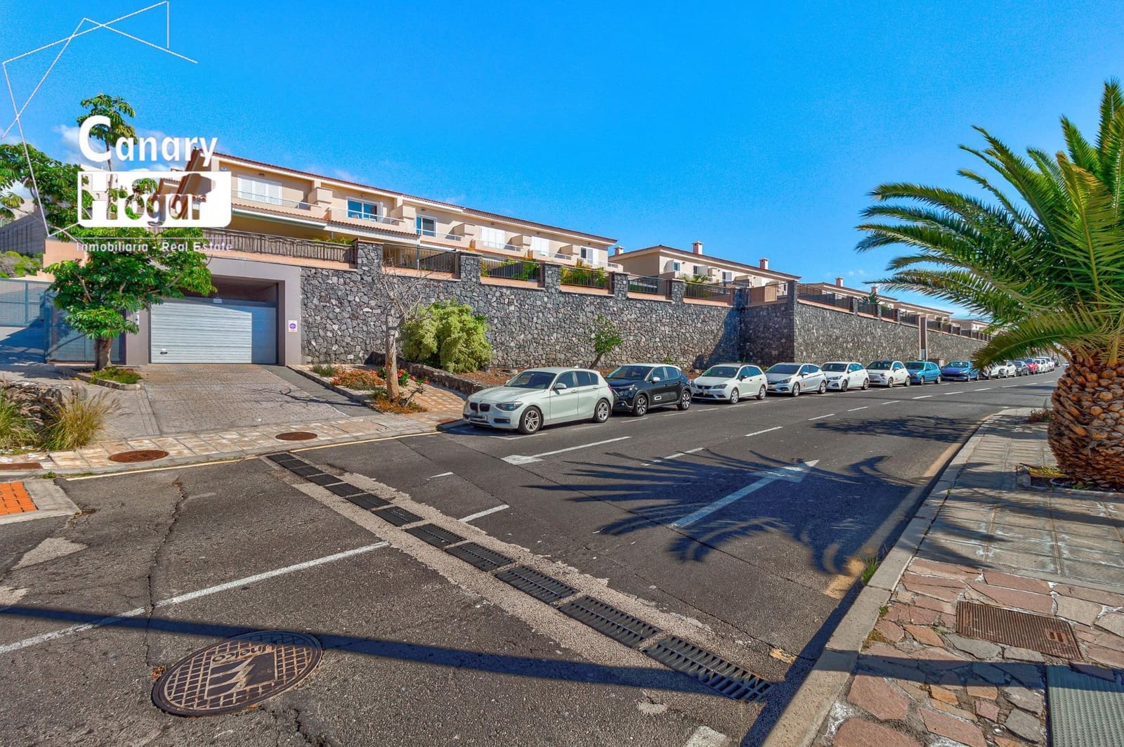 2 soveværelse Villa til salg i Puerto Santiago med swimmingpool garage - € 550.000 (Ref: 9536048)