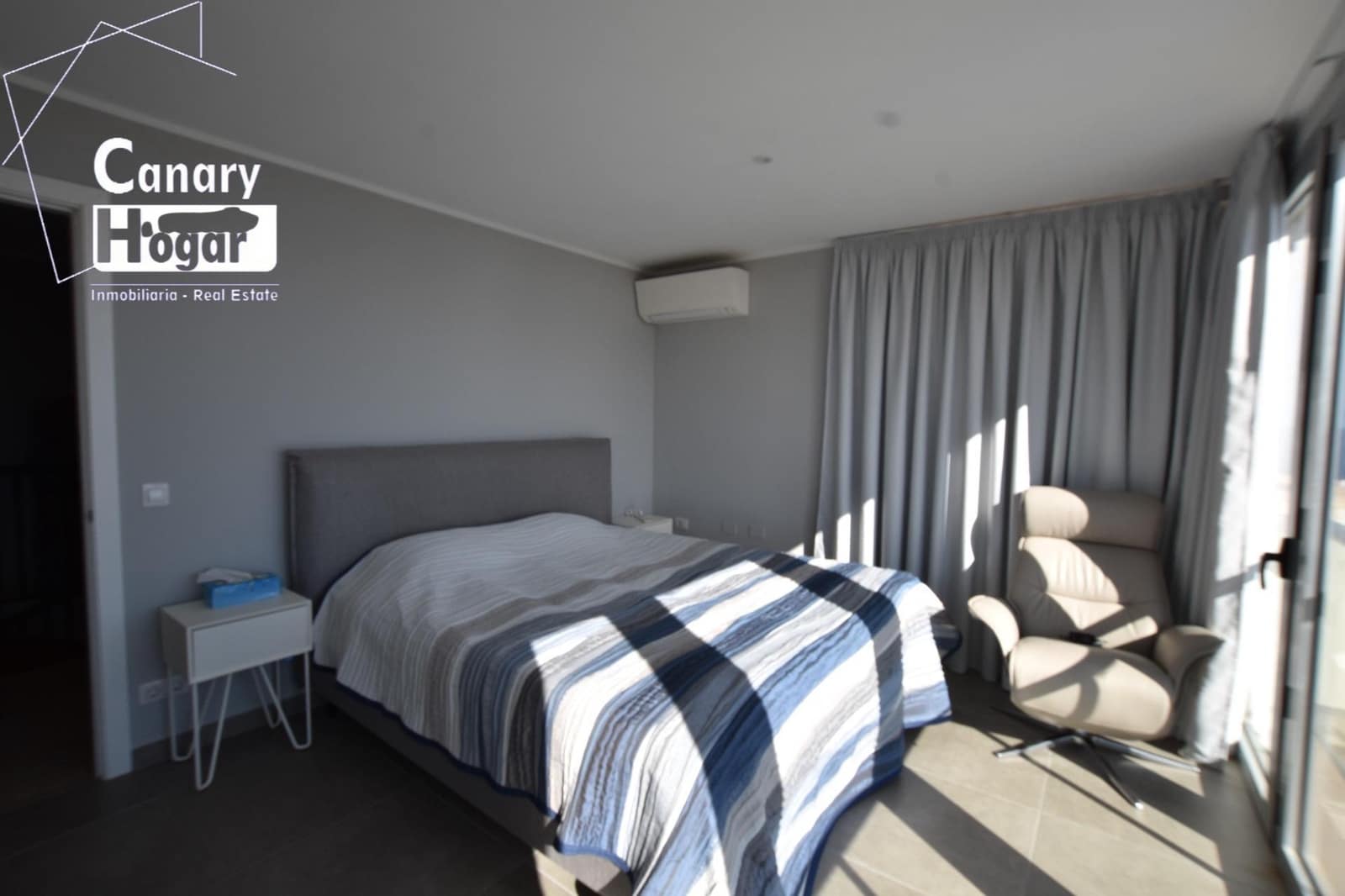 2 soveværelse Penthouse til salg i Golf del Sur med swimmingpool - € 475.000 (Ref: 9541227)