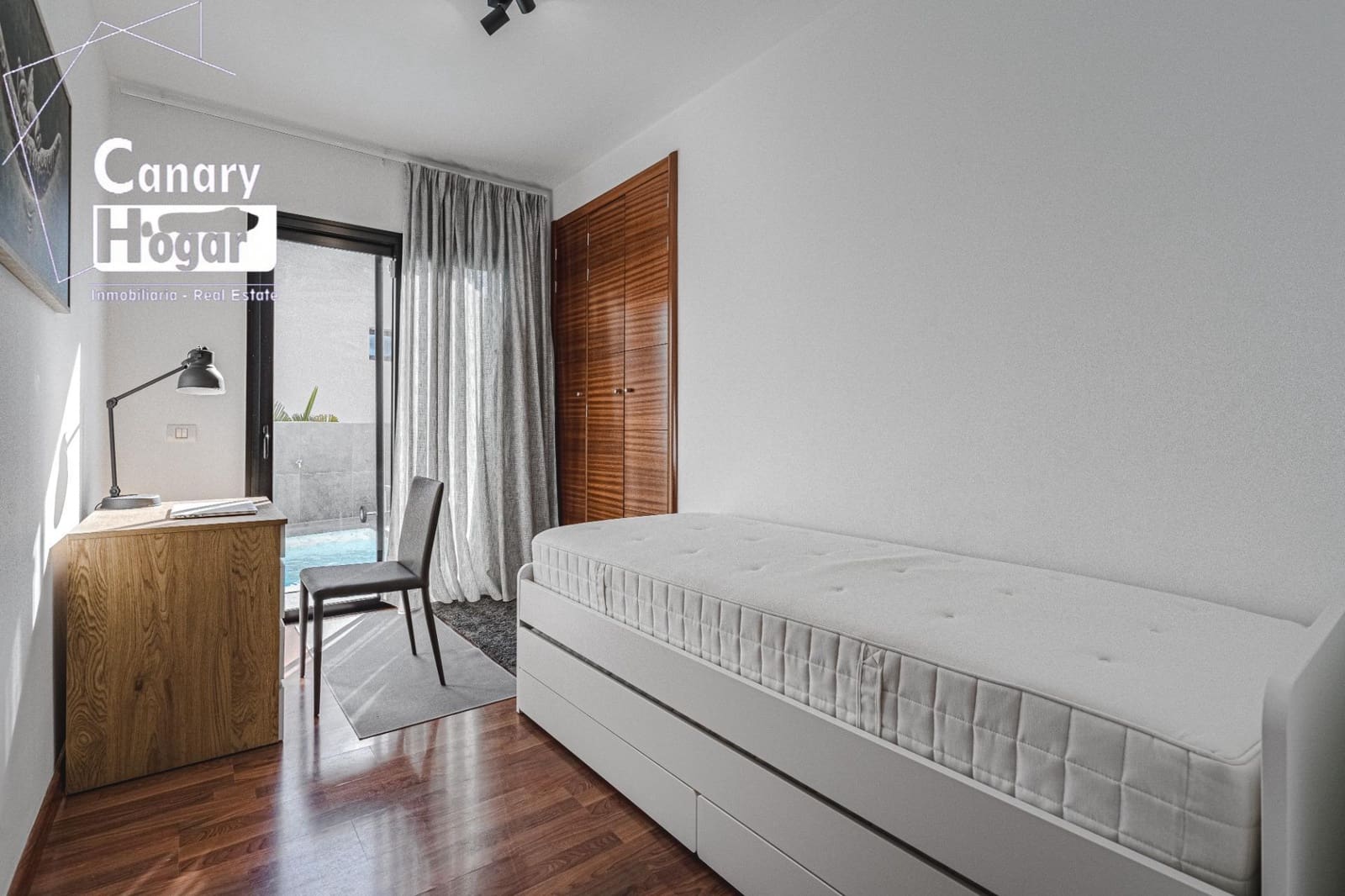 4 soveværelse Villa til salg i Costa Adeje med swimmingpool garage - € 1.795.000 (Ref: 9543765)