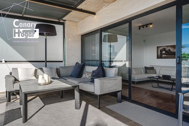 Chalet de 4 habitaciones en San Eugenio Bajo, Adeje en venta con piscina garaje - 1.795.000 € (Ref: 9543765)