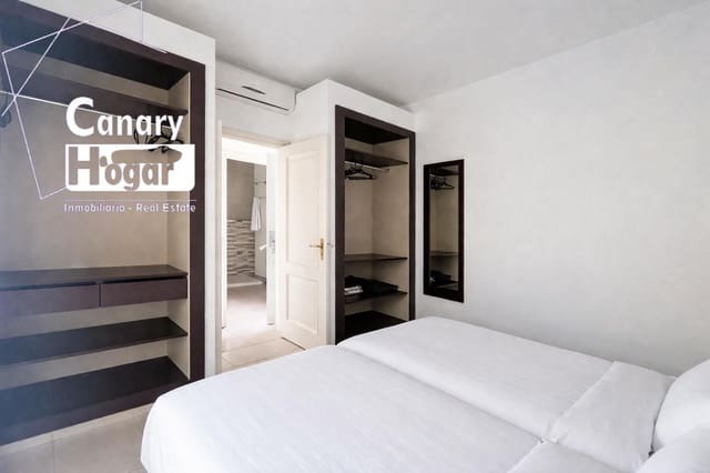 1 slaapkamer Appartement te koop in Playa Fañabe, Adeje met zwembad - € 310.000 (Ref: 9555973)