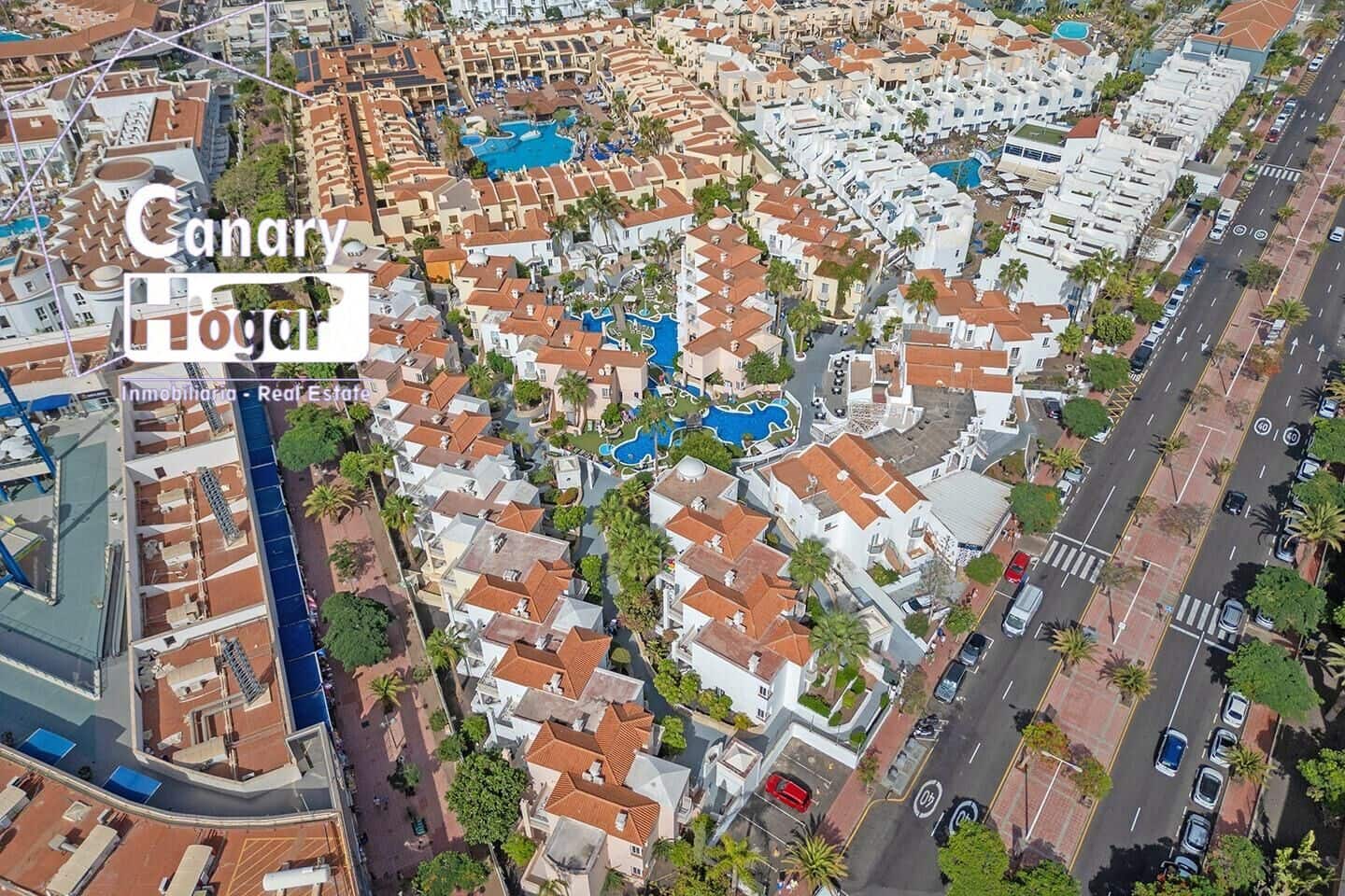 1 slaapkamer Appartement te koop in Playa Fanabe met zwembad - € 310.000 (Ref: 9555973)