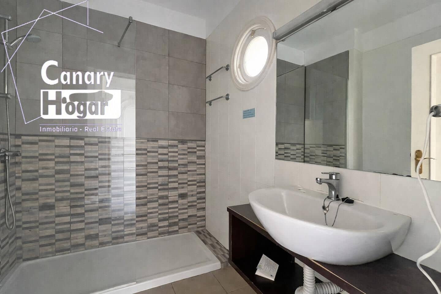 1 bedroom Apartment for sale in Playa Fanabe with pool - € 290,000 (Ref: 9555973)