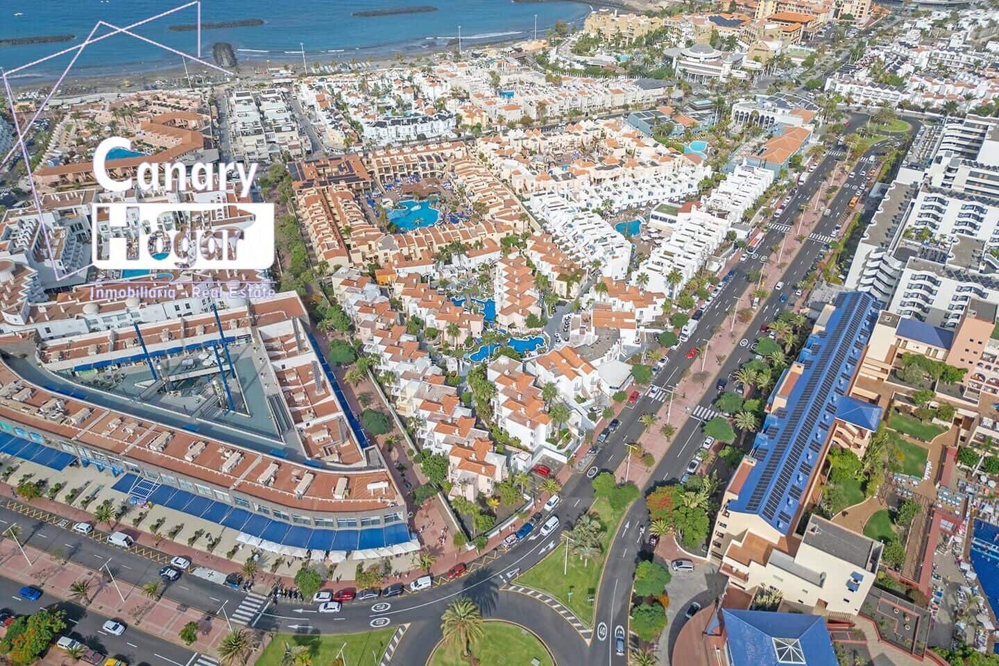 1 bedroom Apartment for sale in Playa Fanabe with pool - € 290,000 (Ref: 9555973)