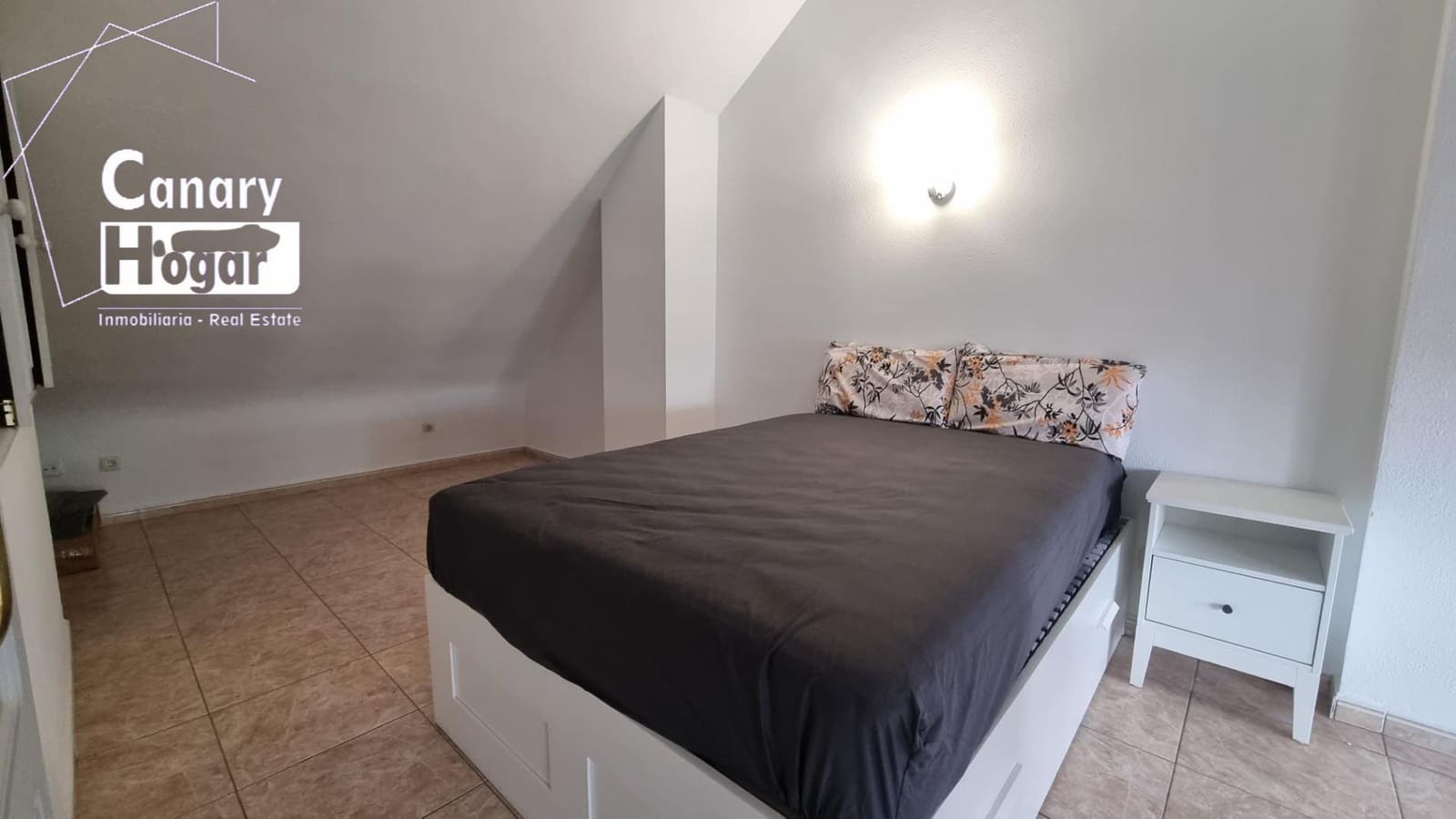 3 sypialnia Willa na sprzedaż w Playa de las Americas z basenem - 700 000 € (Ref: 9561923)