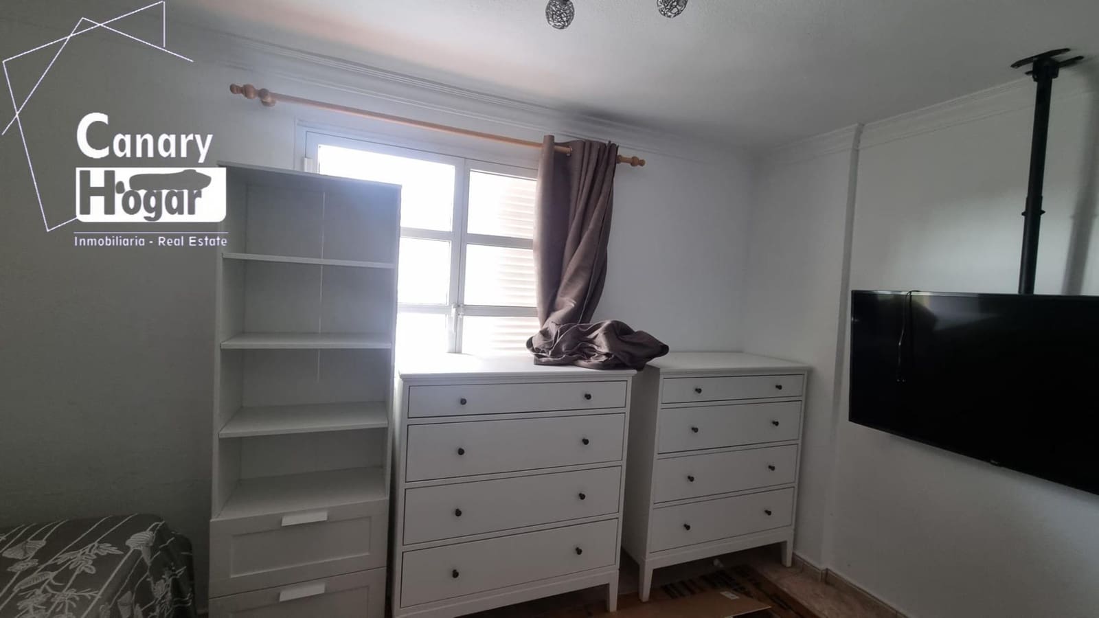 3 sypialnia Willa na sprzedaż w Playa de las Americas z basenem - 700 000 € (Ref: 9561923)