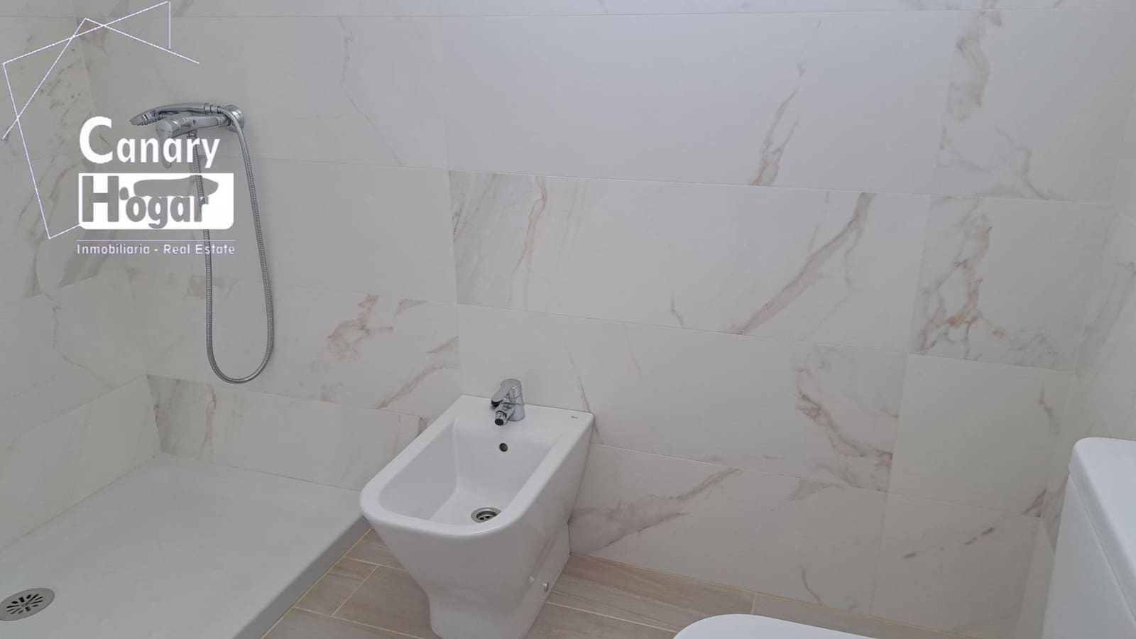 2 makuuhuone Kattohuoneisto myytävänä paikassa Granadilla de Abona mukana uima-altaan - 500 000 € (Ref: 9574714)