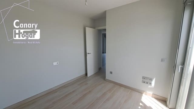 2 soveværelse Penthouse til salg i Granadilla de Abona med swimmingpool - € 500.000 (Ref: 9574714)