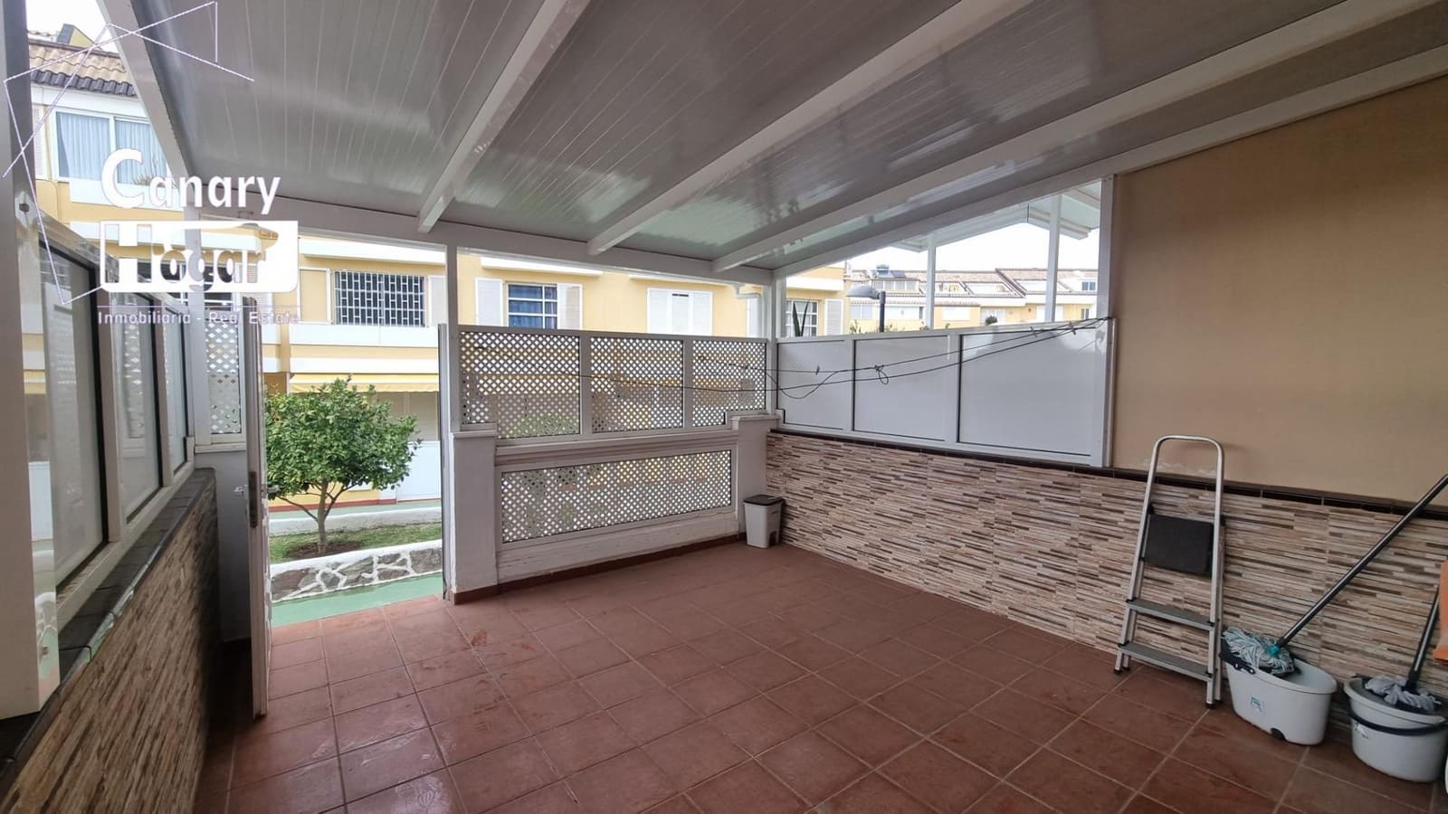 3 bedroom Villa for rent in Playa de las Americas with pool - € 3,000 (Ref: 9605084)