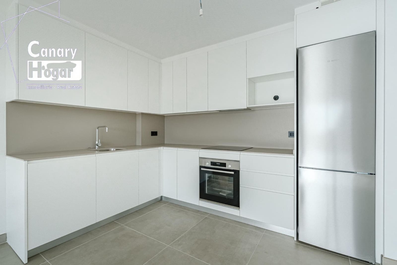 3 sovrum Lägenhet till salu i Granadilla de Abona med pool - 660 000 € (Ref: 9615636)