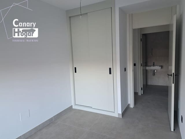 2 Zimmer Apartment zu verkaufen in El Madroñal, Adeje mit Pool - 650.000 € (Ref: 9615637)