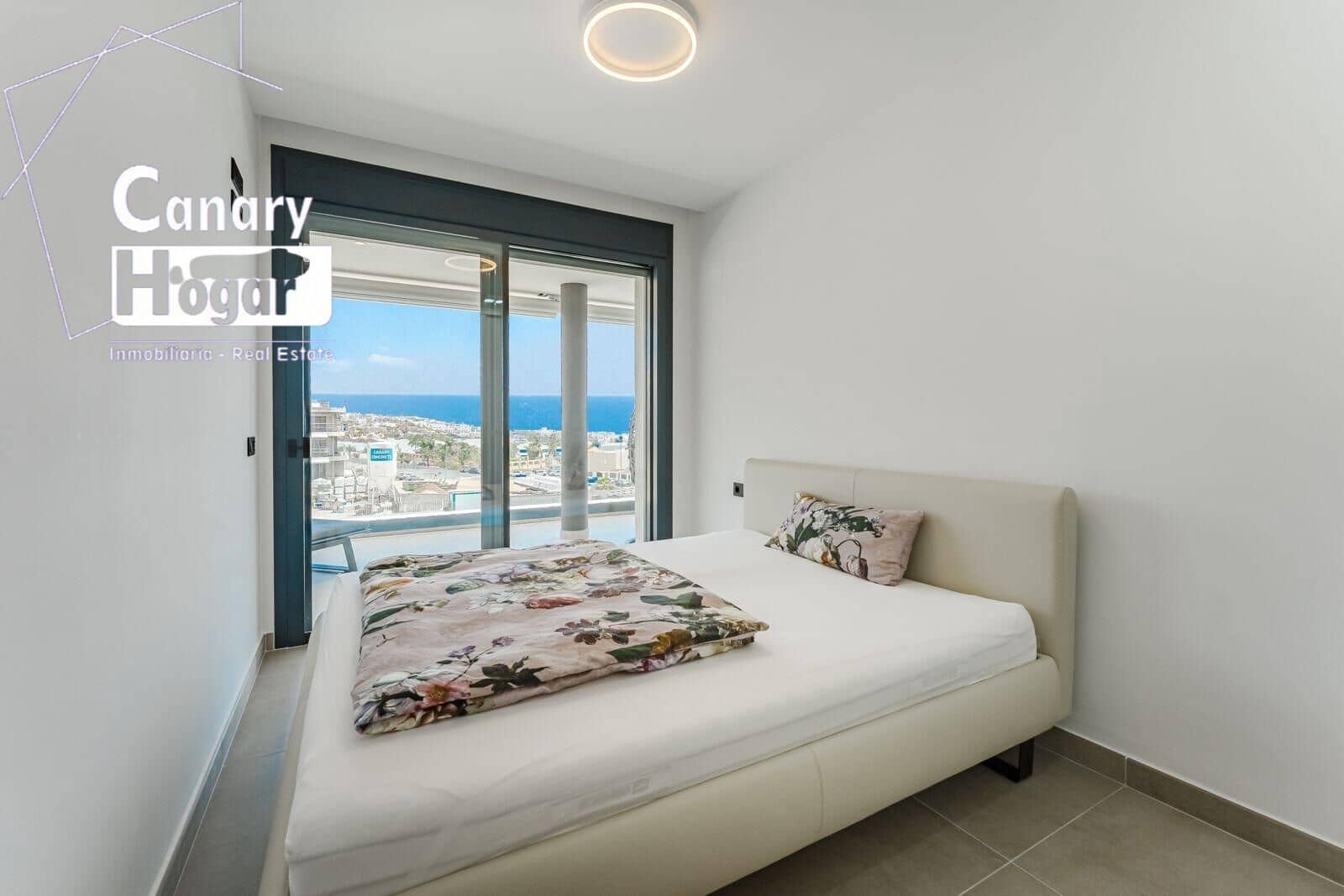 3 sypialnia Penthouse na sprzedaż w El Madronal z basenem - 1 295 000 € (Ref: 9615638)