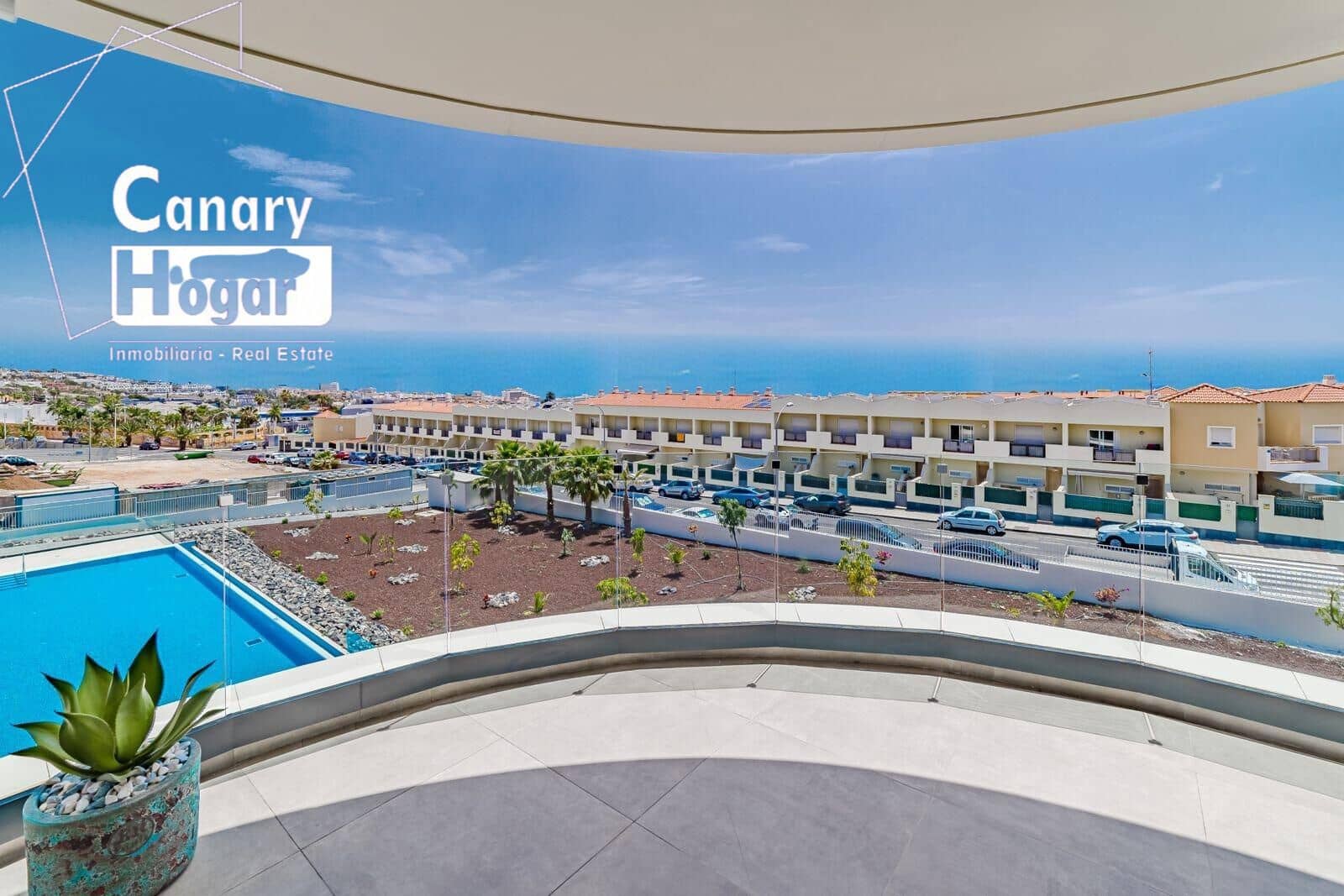 3 sypialnia Penthouse na sprzedaż w El Madronal z basenem - 1 295 000 € (Ref: 9615638)