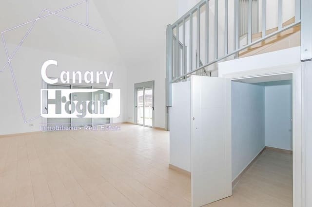 Ático de 2 habitaciones en Golf del Sur, San Miguel de Abona en venta con piscina garaje - 349.800 € (Ref: 9677569)