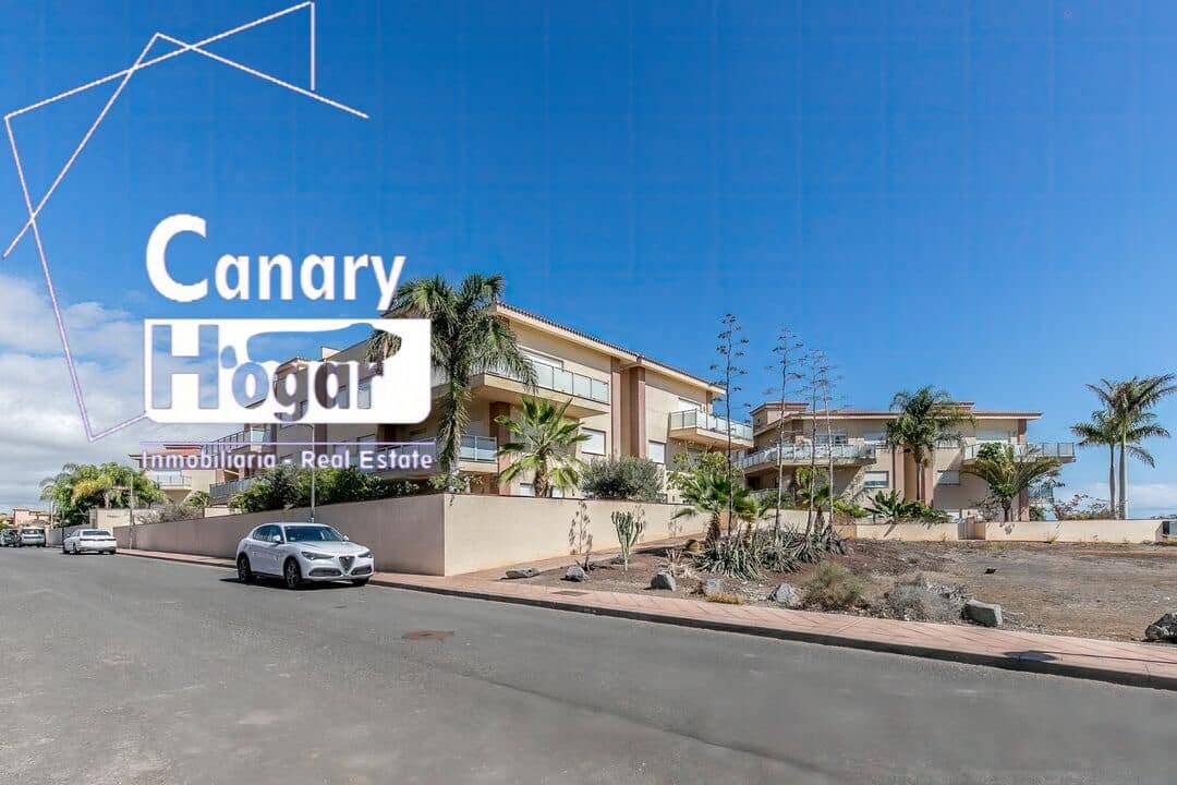 Ático de 2 habitaciones en Golf del Sur en venta con piscina garaje - 349.800 € (Ref: 9677569)