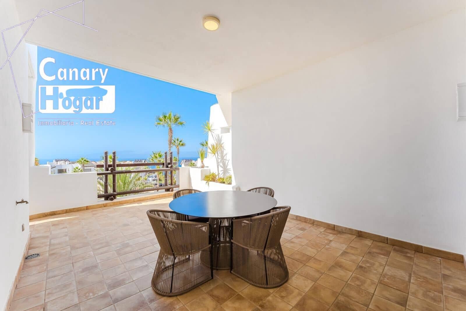 2 Zimmer Apartment zu verkaufen in Guia de Isora mit Pool - 798.000 € (Ref: 9677570)