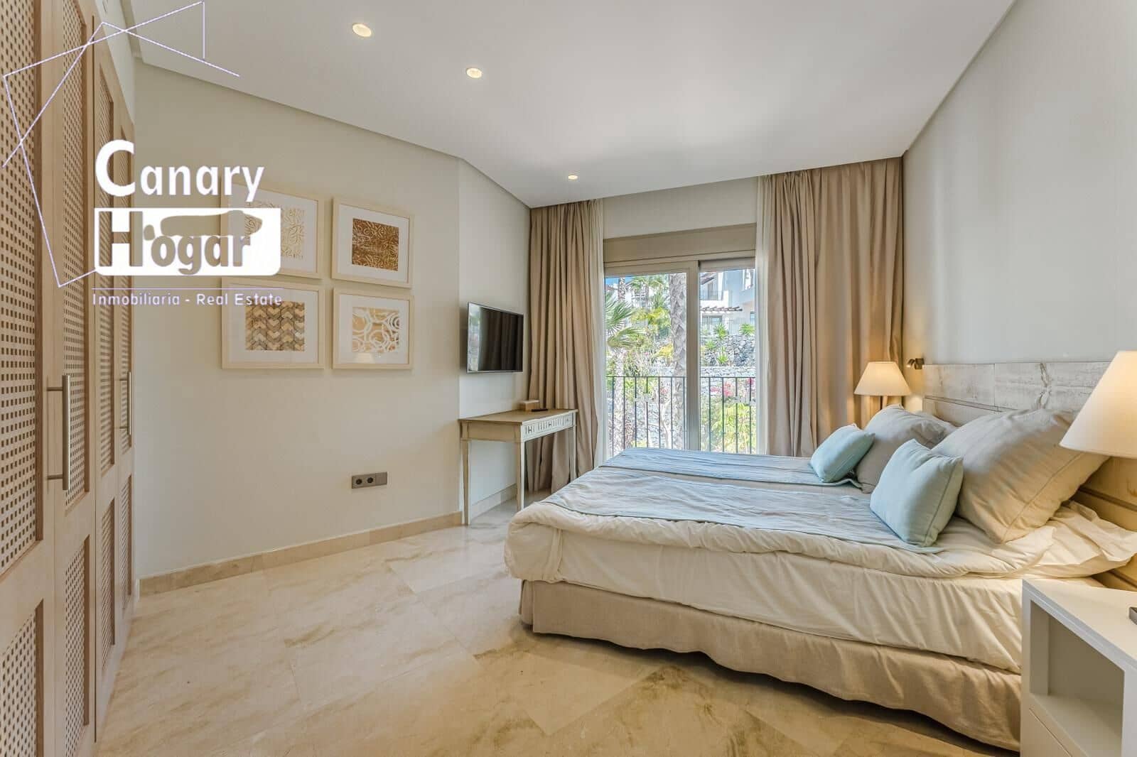 2 Zimmer Apartment zu verkaufen in Guia de Isora mit Pool - 798.000 € (Ref: 9677570)