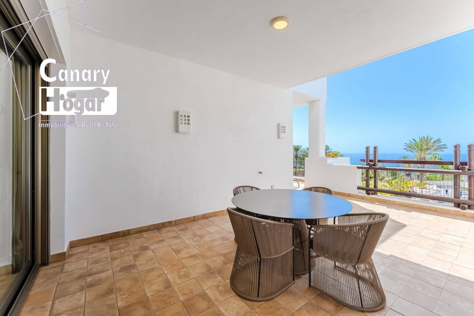 2 Zimmer Apartment zu verkaufen in Guia de Isora mit Pool - 798.000 € (Ref: 9677570)