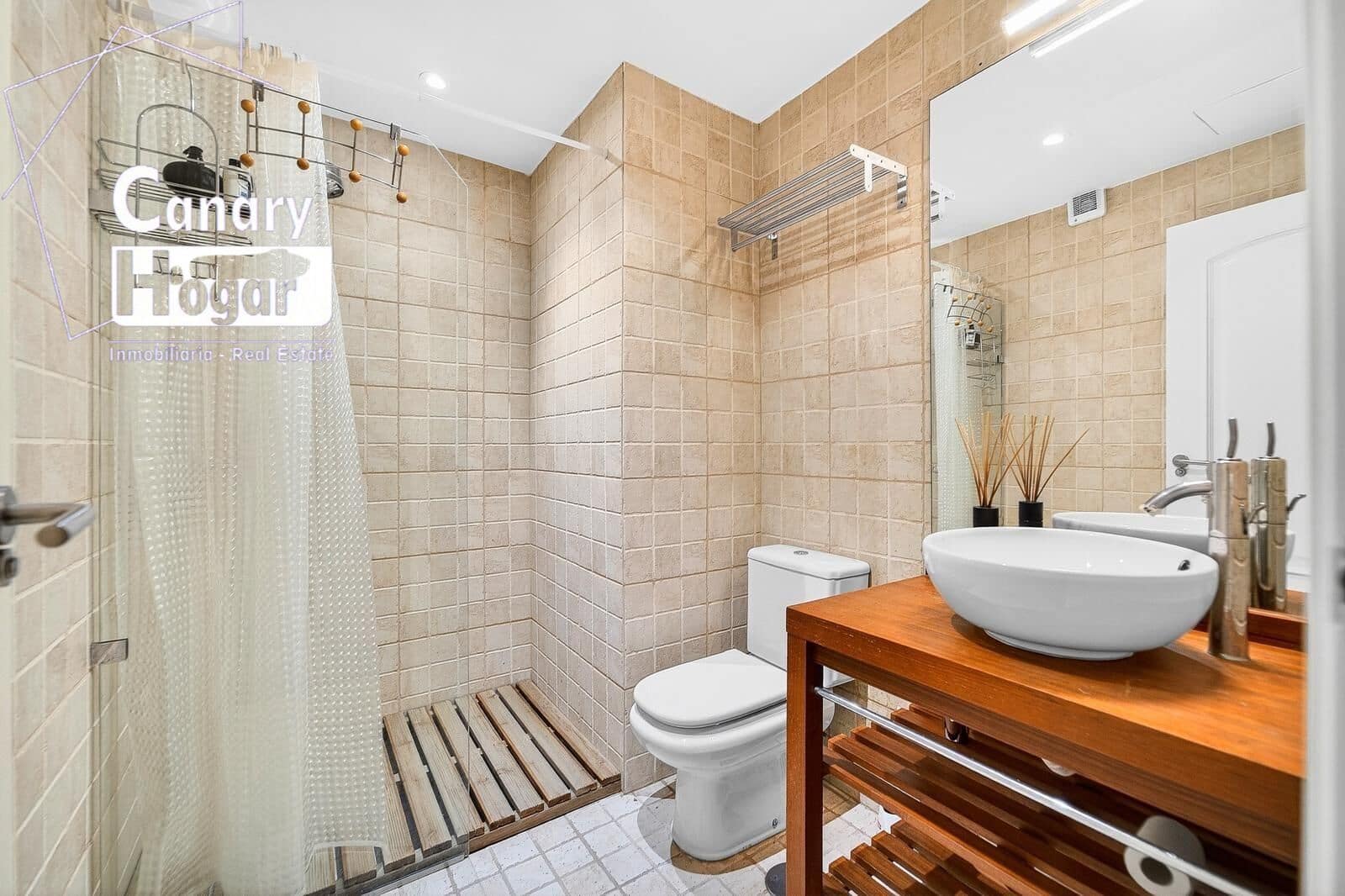 5 bedroom Villa for sale in Los Cristianos with pool - € 1,790,000 (Ref: 9704945)