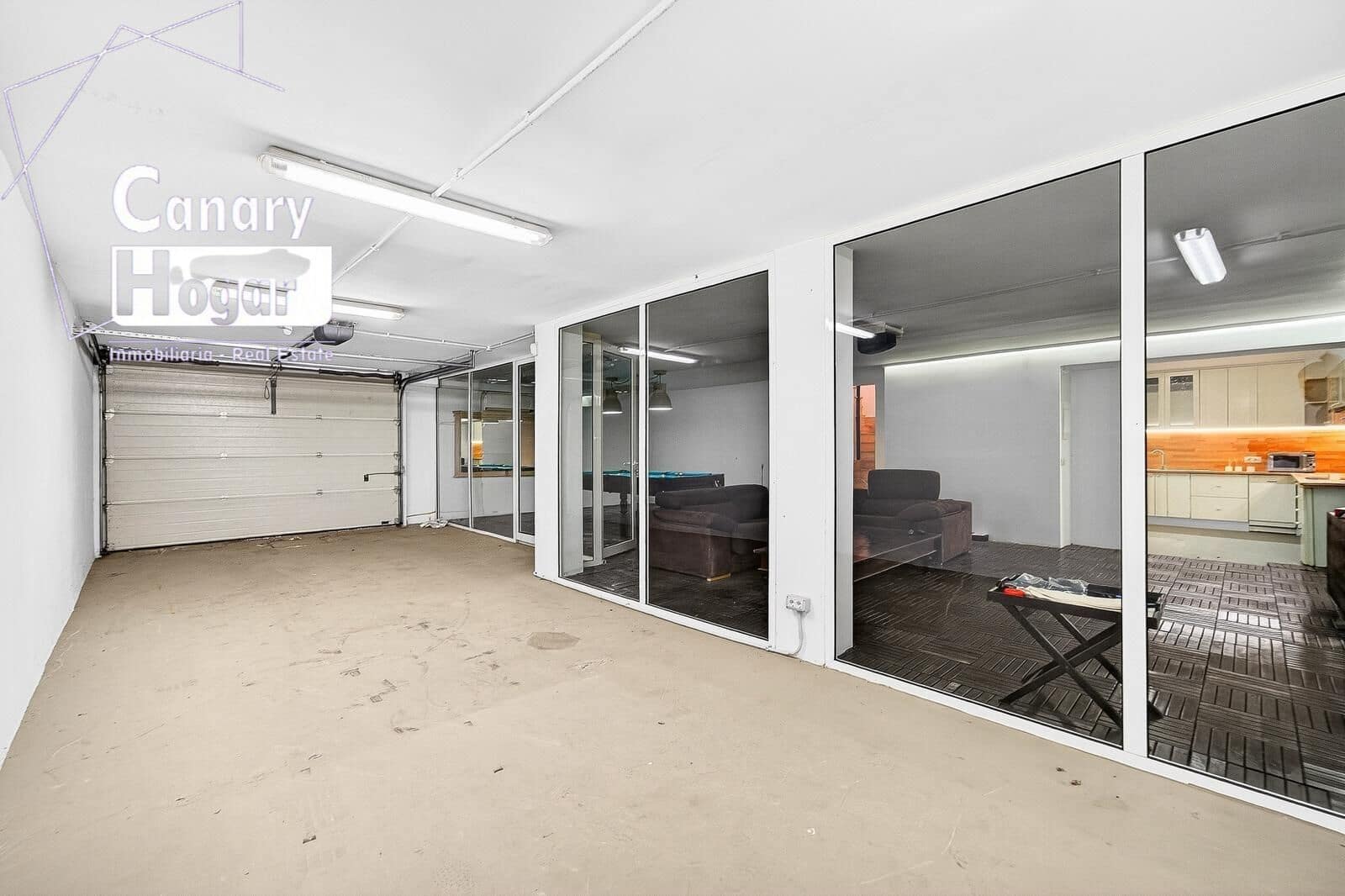 5 bedroom Villa for sale in Los Cristianos with pool - € 1,790,000 (Ref: 9704945)