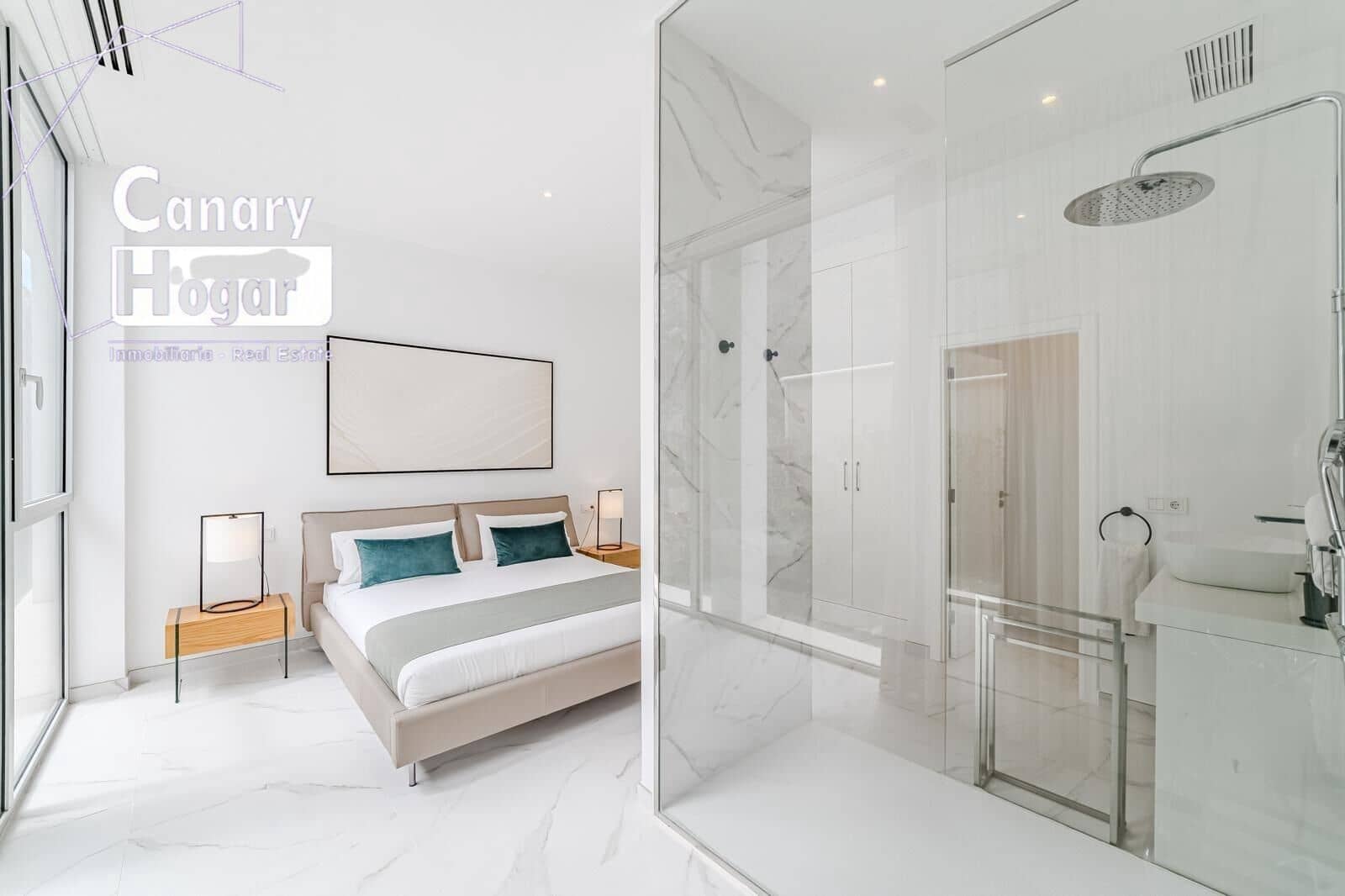 3 bedroom Penthouse for sale in Los Gigantes with pool - € 2,490,000 (Ref: 9712074)