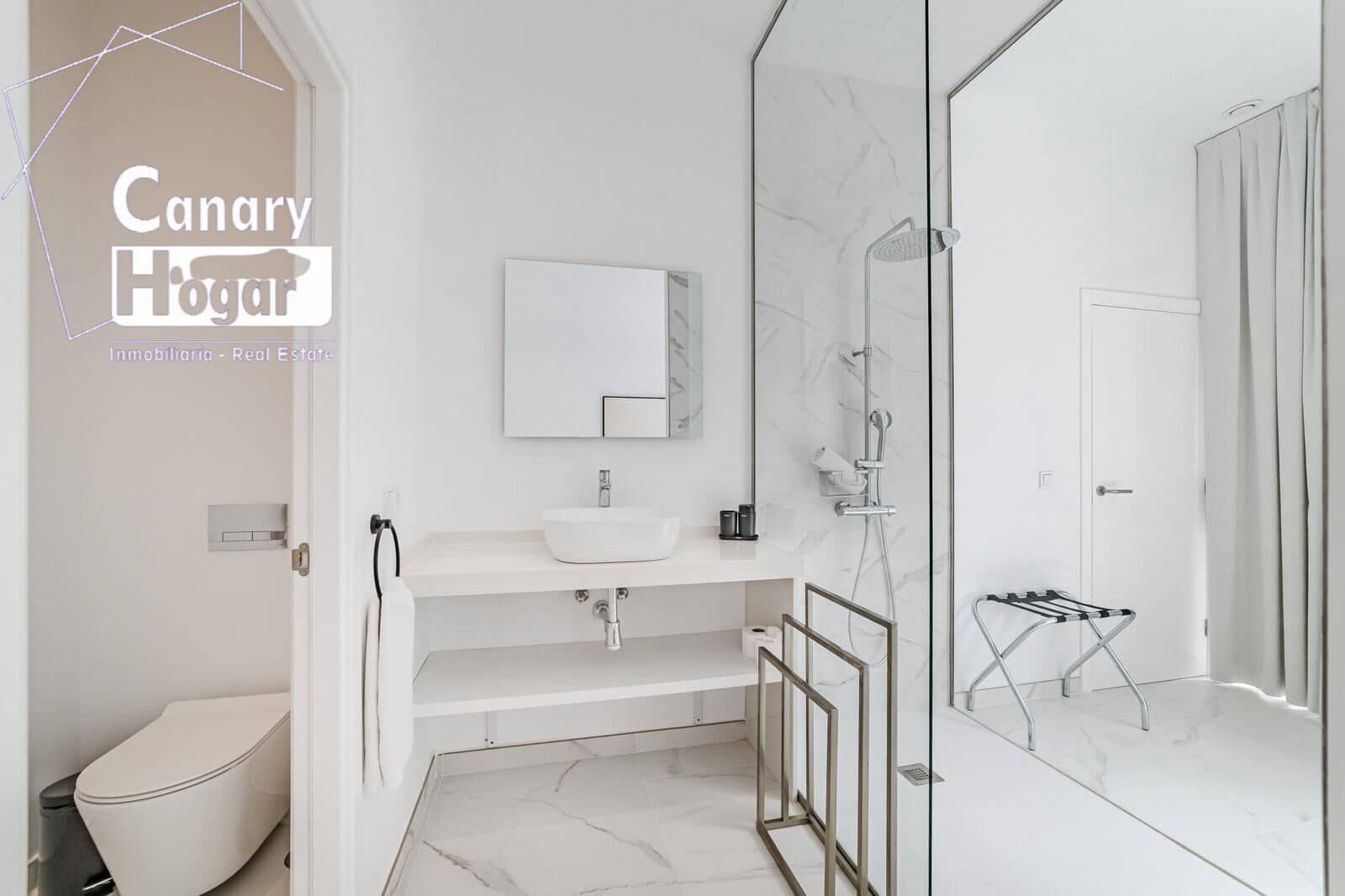 3 bedroom Penthouse for sale in Los Gigantes with pool - € 2,490,000 (Ref: 9712074)