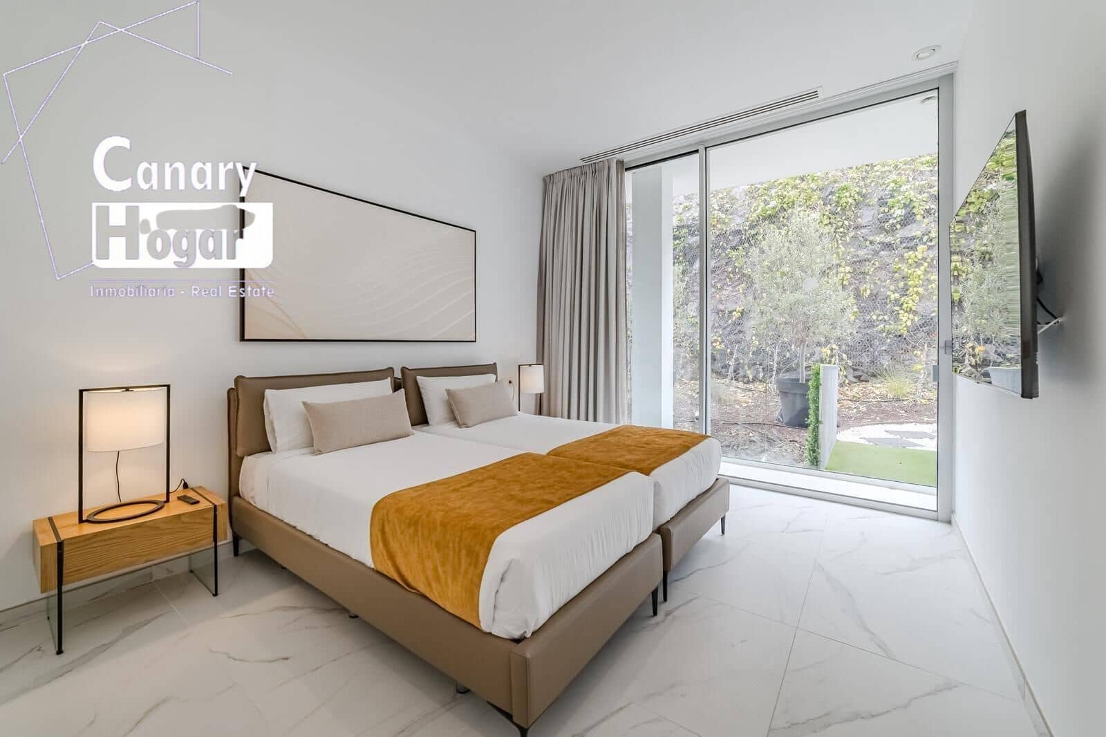 3 bedroom Penthouse for sale in Los Gigantes with pool - € 2,490,000 (Ref: 9712074)