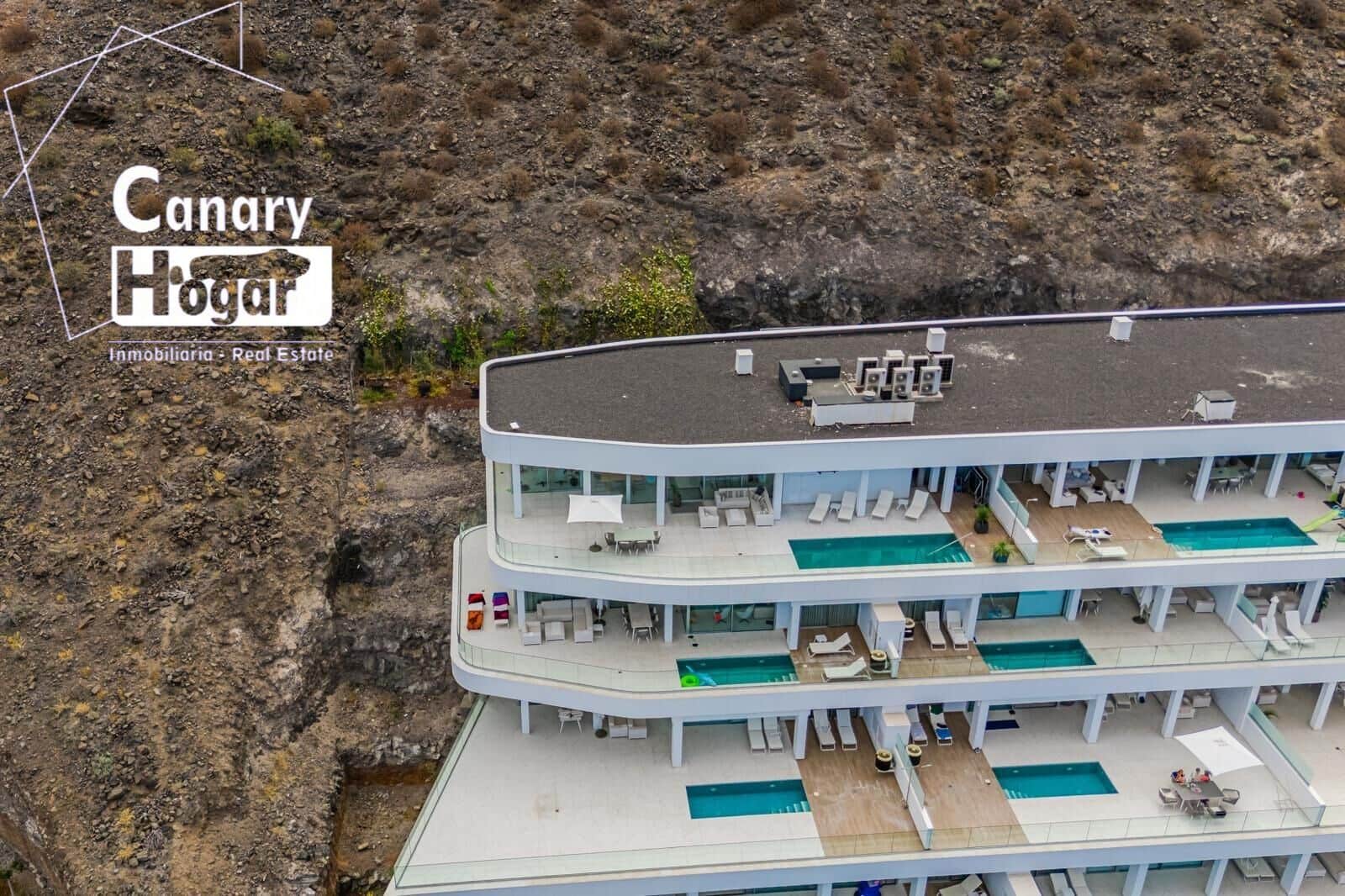 3 bedroom Penthouse for sale in Los Gigantes with pool - € 2,490,000 (Ref: 9712074)