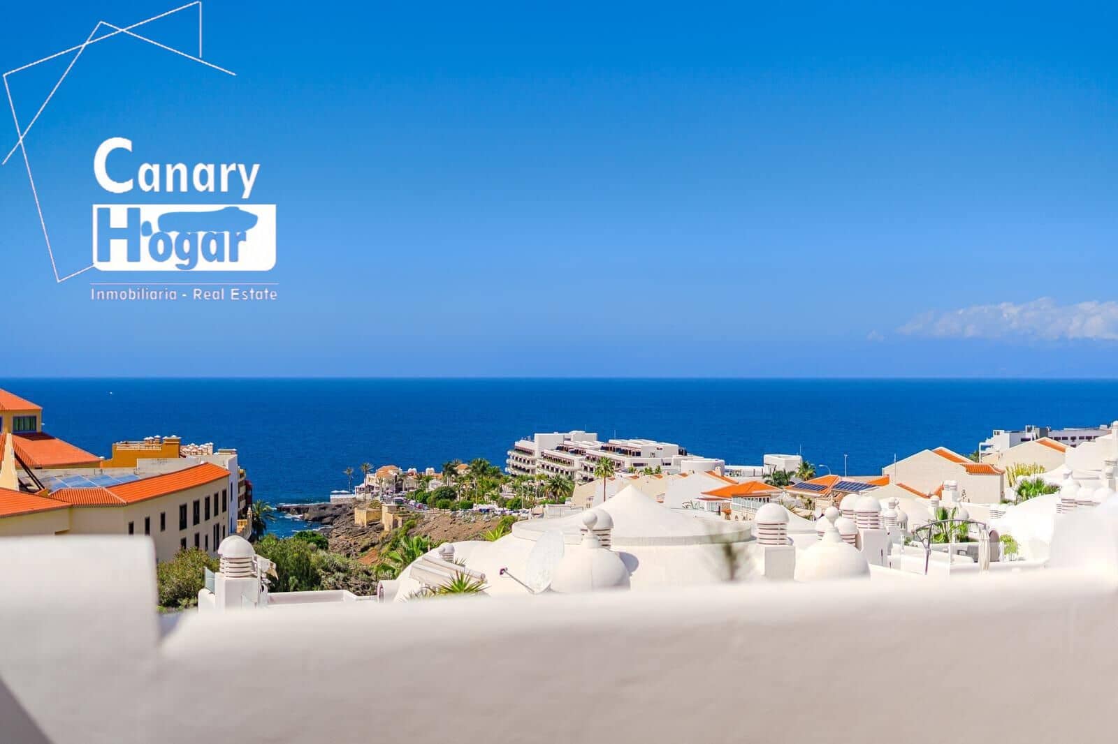 2 bedroom Apartment for sale in Playa Paraiso with pool - € 475,000 (Ref: 9735670)