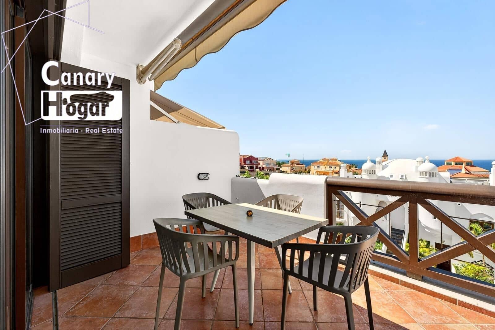 2 bedroom Apartment for sale in Playa Paraiso with pool - € 475,000 (Ref: 9735670)