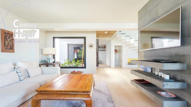 4 chambre Villa/Maison à vendre à El Madroñal, Adeje avec piscine garage - 2 625 000 € (Ref: 9763673)