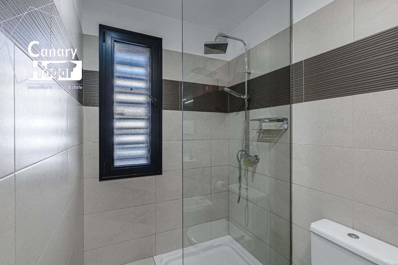 4 soveværelse Villa til salg i Costa Adeje med swimmingpool garage - € 1.795.000 (Ref: 9770725)