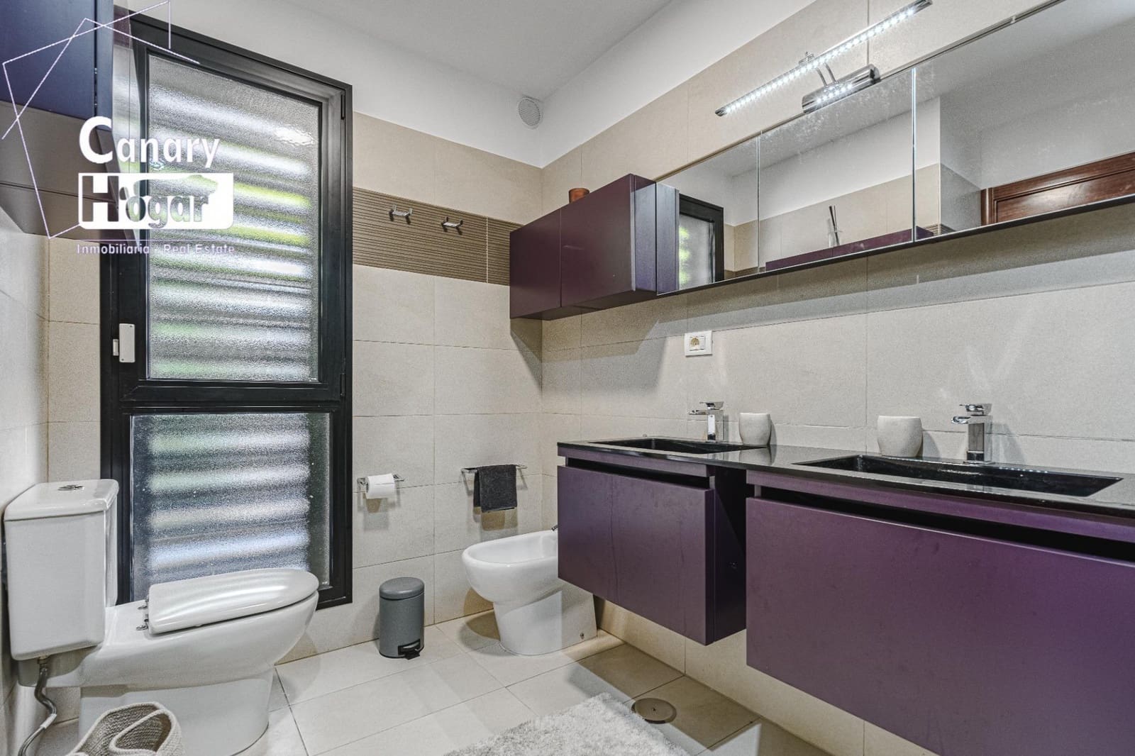 4 soveværelse Villa til salg i Costa Adeje med swimmingpool garage - € 1.795.000 (Ref: 9770725)