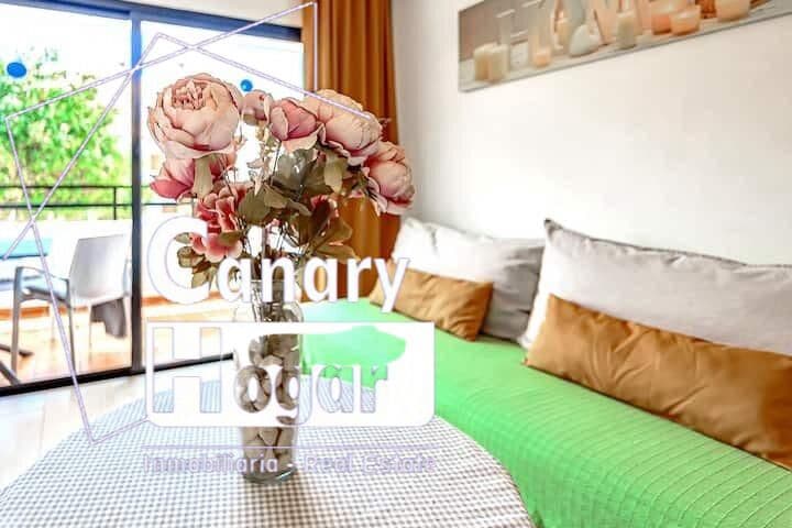 1 bedroom Apartment for sale in Los Cristianos with pool - € 235,000 (Ref: 9773172)